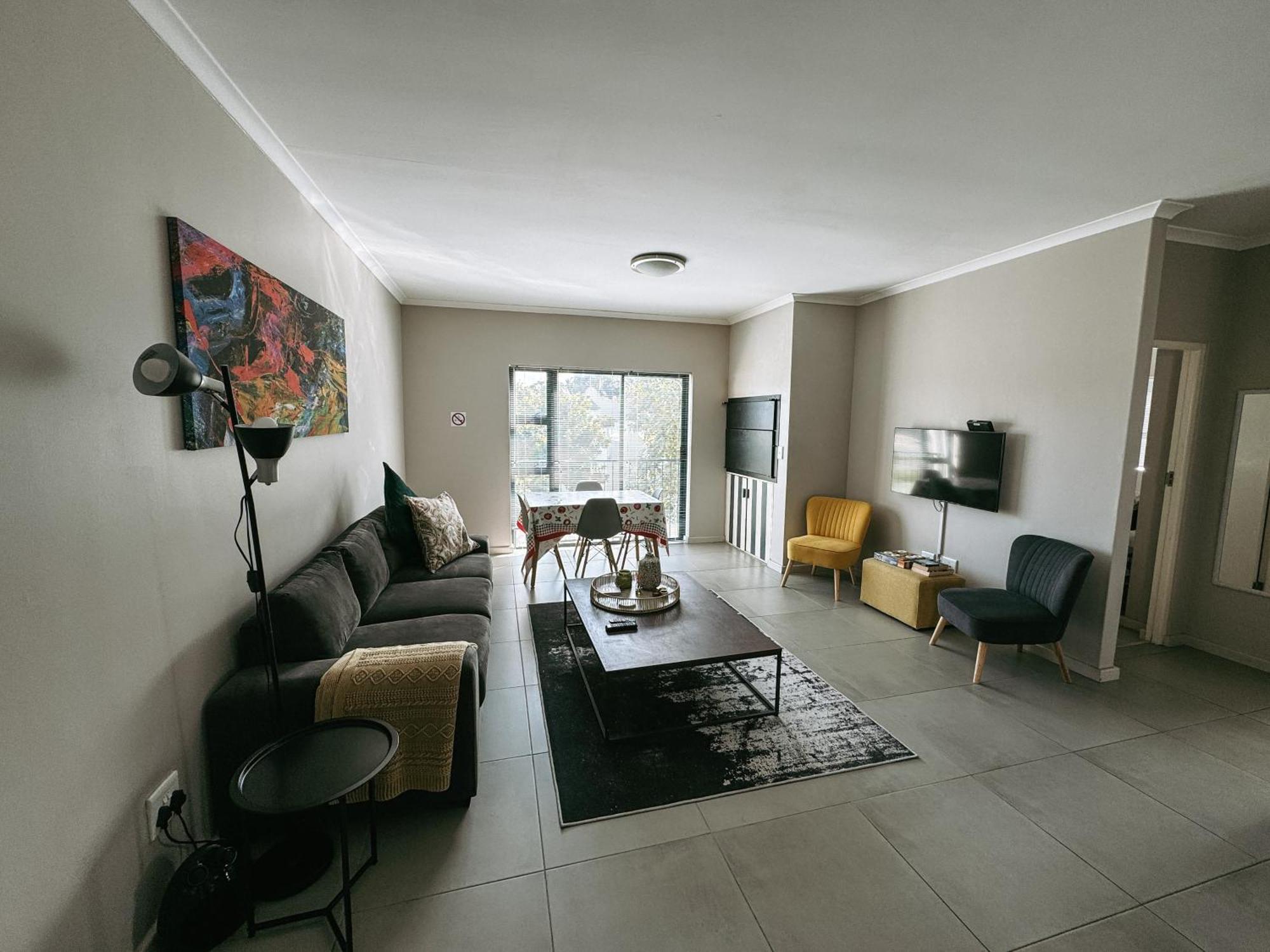 Апартаменты Nemesia Court Дурбанвиль Экстерьер фото